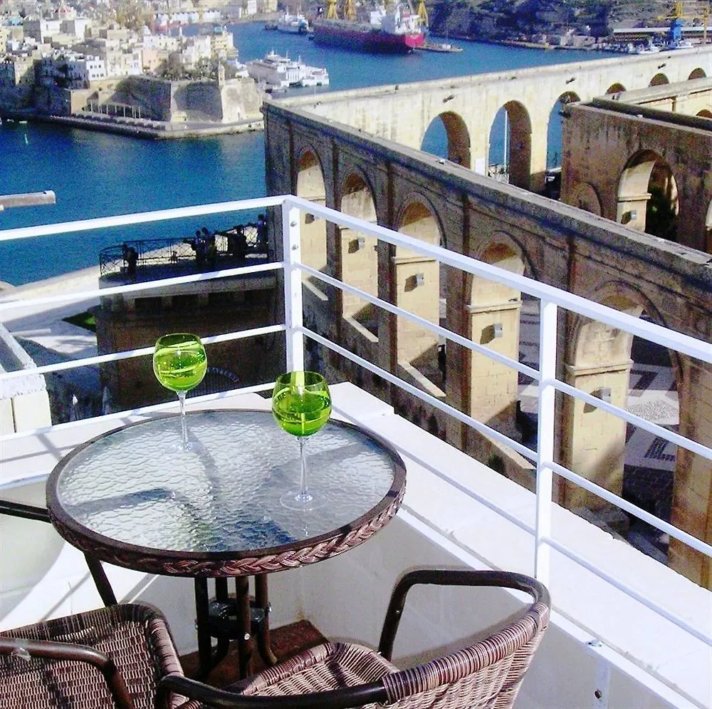 Aparthotel Castille Suites Penthouses Valletta